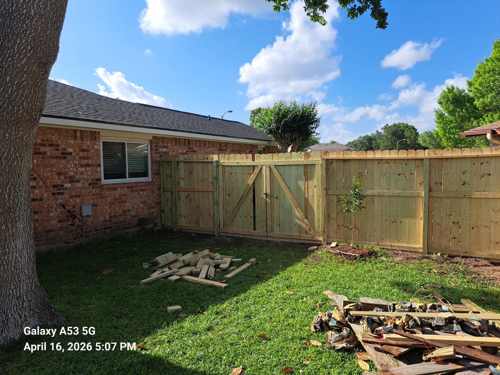 Cedar Fence project completed by Forged Fence & Deck in Friendswood, TX